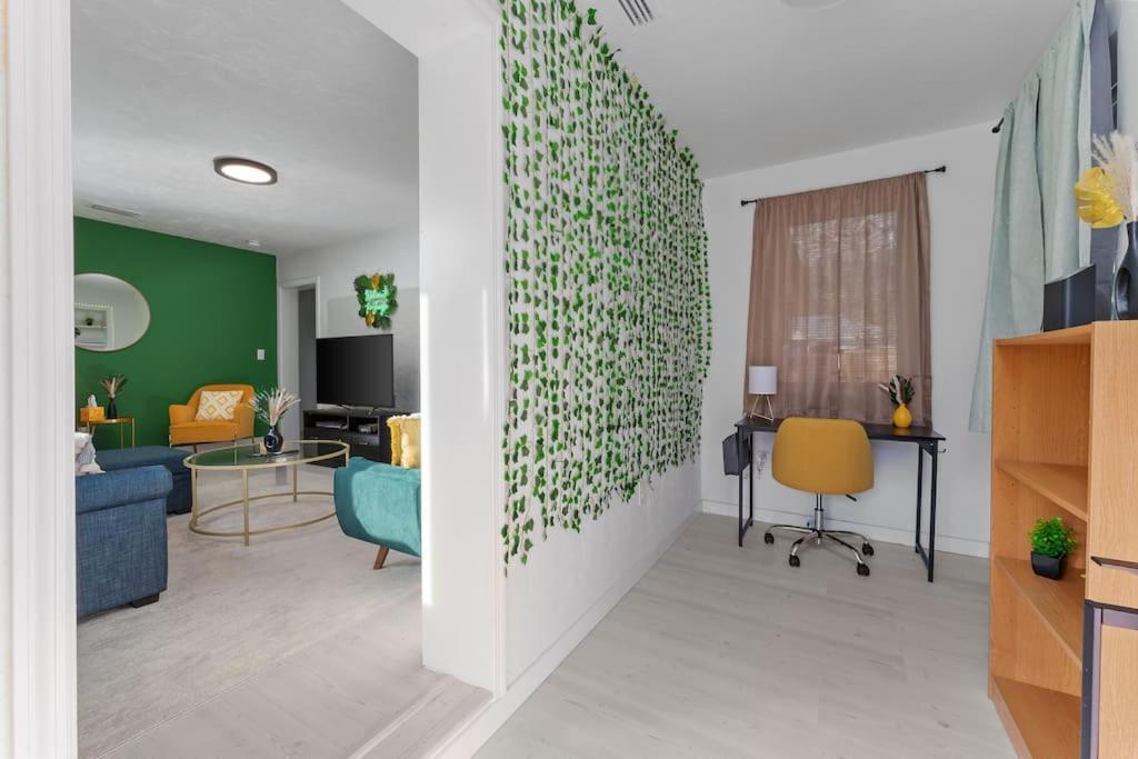 גיינסוויל Smart Bungalow: 10-Min To Uf, Central Location מראה חיצוני תמונה