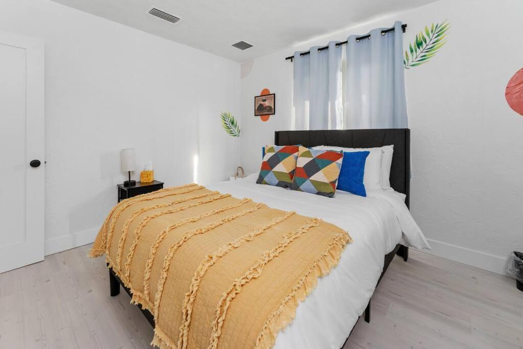 גיינסוויל Smart Bungalow: 10-Min To Uf, Central Location מראה חיצוני תמונה